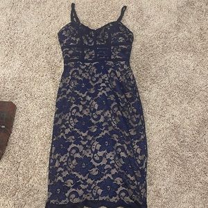 Blue lace bodycon dress